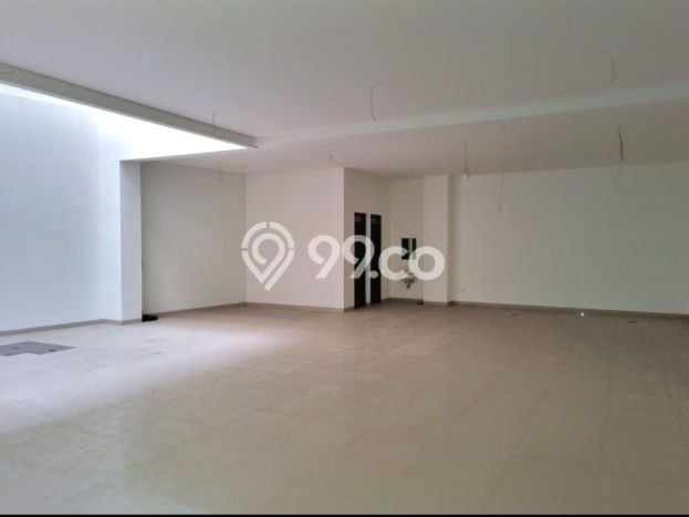 Unit Ruko Dijual di Bandung LT 320m2 & LB 900m2 Unit Ruko Dijual di Bandung LT 320m2 & LB 900m2