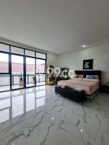 Unit Komersial Dijual di Bandung LT 842m2 & LB 1500m2 Unit Komersial Dijual di Bandung LT 842m2 & LB 1500m2