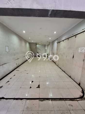 Ruko Dijual di Bandung LT 225m2 & LB 525m2 Lokasi Terbaik! Ruko Dijual di Bandung LT 225m2 & LB 525m2 Lokasi Terbaik!