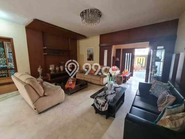 Rumah Luxury Modern Tanpa Renovasi di Garuda Bandung Rumah Luxury Modern Tanpa Renovasi di Garuda Bandung