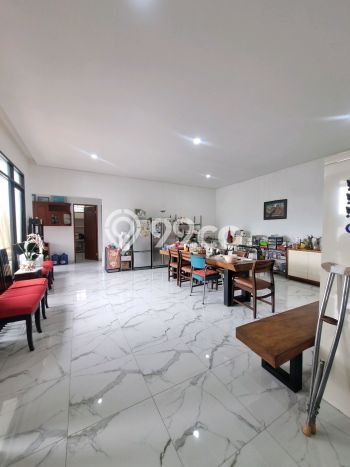 Unit Komersial Dijual di Bandung LT 842m2 & LB 1500m2 Unit Komersial Dijual di Bandung LT 842m2 & LB 1500m2