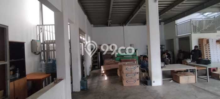 Gudang Dijual di Margaasih Bandung dengan Luas Bangunan 800m2 Gudang Dijual di Margaasih Bandung dengan Luas Bangunan 800m2