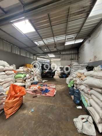 Dijual! Gudang di Kopo Bandung LT 282m2 / LB 365m2 Kawasan Strategis Dijual! Gudang di Kopo Bandung LT 282m2 / LB 365m2 Kawasan Strategis