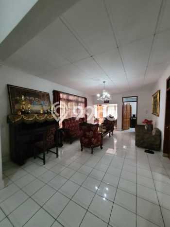 Ready to Use! Premium House LT 530m2 Desain Modern di Riau Ready to Use! Premium House LT 530m2 Desain Modern di Riau