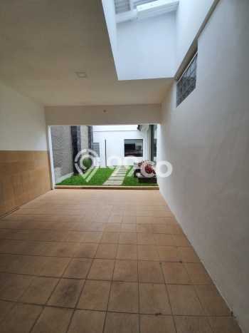 For Sale! Luxury House LT 434m2 Desain Modern di Setra Indah For Sale! Luxury House LT 434m2 Desain Modern di Setra Indah