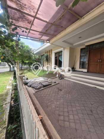 Rumah Luxury Modern Tanpa Renovasi di Pajajaran Bandung Rumah Luxury Modern Tanpa Renovasi di Pajajaran Bandung