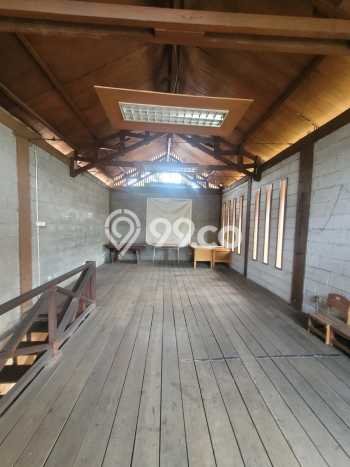 For Sale! Premium House LT 1324m2 Desain Elegan di Cipaganti For Sale! Premium House LT 1324m2 Desain Elegan di Cipaganti