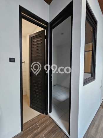 Rumah Mewah Dijual LT 220m2 di Batununggal, Bandung Rumah Mewah Dijual LT 220m2 di Batununggal, Bandung