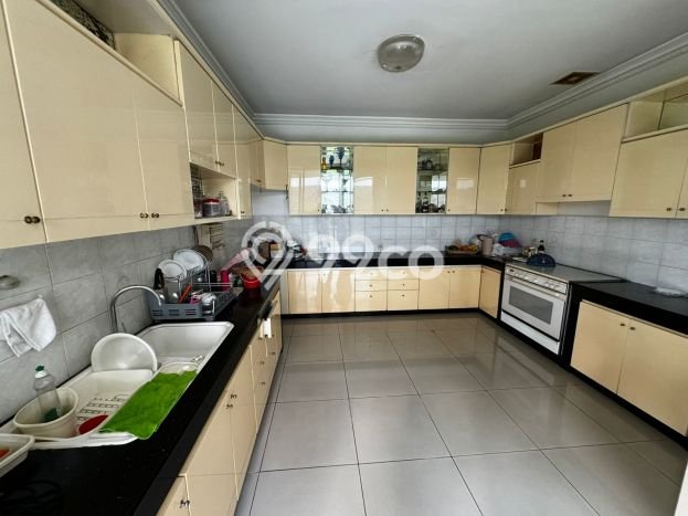 Ready to Use! Luxury House LT 1200m2 Desain Modern di Sayap Dago Ready to Use! Luxury House LT 1200m2 Desain Modern di Sayap Dago