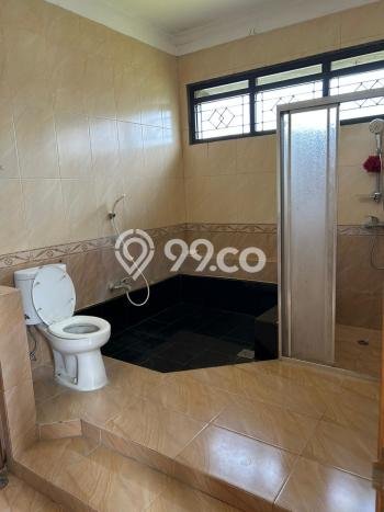 Siap Huni Rumah Mewah 4 Kamar di Batununggal Dekat ke Mana Saja Siap Huni Rumah Mewah 4 Kamar di Batununggal Dekat ke Mana Saja