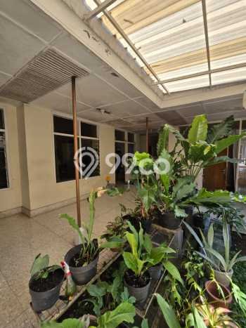 Unit Komersial Tersedia di Pajajaran Spesifikasi LB 370m2 Unit Komersial Tersedia di Pajajaran Spesifikasi LB 370m2