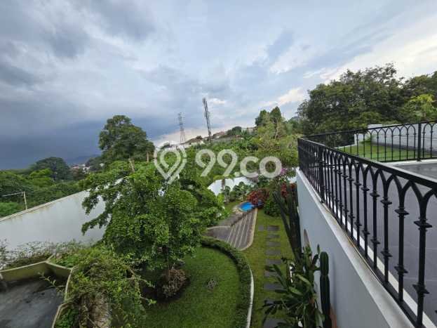 Rumah Mewah LB 250m2 Siap Huni Desain Elegan di Setiabudi, Bandung Rumah Mewah LB 250m2 Siap Huni Desain Elegan di Setiabudi, Bandung