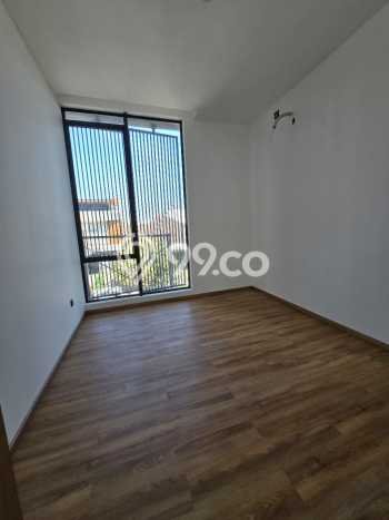 Rumah Mewah Dijual LT 220m2 di Batununggal, Bandung Rumah Mewah Dijual LT 220m2 di Batununggal, Bandung