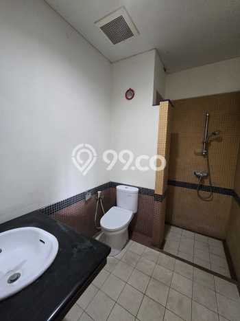Rumah Luxury Modern Tanpa Renovasi di Setra Duta Bandung Rumah Luxury Modern Tanpa Renovasi di Setra Duta Bandung
