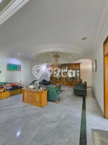 Rumah Mewah Dijual LT 300m2 di Batununggal, Bandung Rumah Mewah Dijual LT 300m2 di Batununggal, Bandung