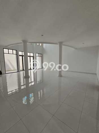 Siap Huni Rumah Mewah 4 Kamar di Batununggal Dekat ke Mana Saja Siap Huni Rumah Mewah 4 Kamar di Batununggal Dekat ke Mana Saja