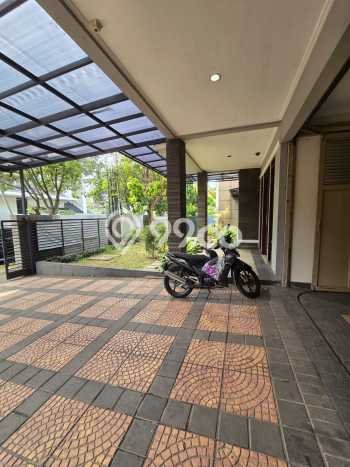Rumah Asri area Batununggal, 3 KM, Lingkungan Strategis, LT 375m2m² LB 300m2m² Rumah Asri area Batununggal, 3 KM, Lingkungan Strategis, LT 375m2m² LB 300m2m²
