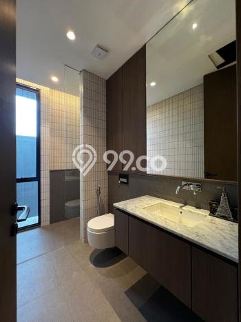 Ready to Use! Luxury House LT 498m2 Desain Elegan di Kota Baru Parahyangan Ready to Use! Luxury House LT 498m2 Desain Elegan di Kota Baru Parahyangan