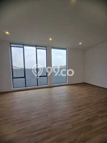 Rumah Mewah Dijual LT 220m2 di Batununggal, Bandung Rumah Mewah Dijual LT 220m2 di Batununggal, Bandung