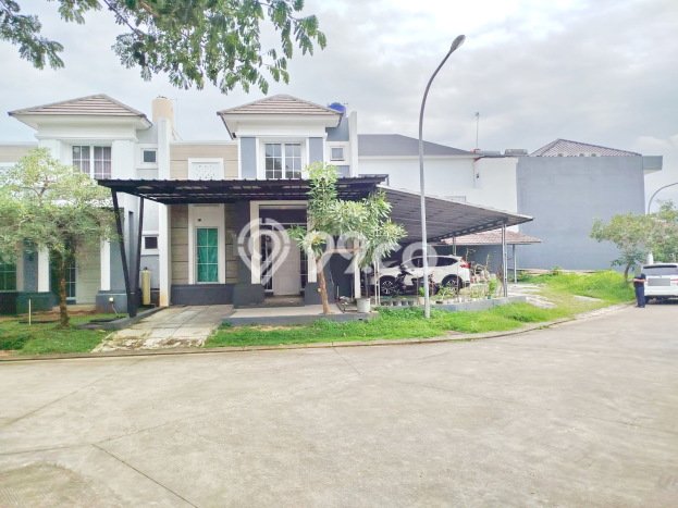 Rumah Elit Modern Tanpa Renovasi di Ciracas Serang Rumah Elit Modern Tanpa Renovasi di Ciracas Serang