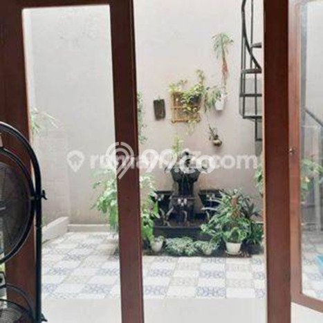 Rumah Cantik Dan Rapih Di Cluster Sekitar Bintaro Rumah Cantik Dan Rapih Di Cluster Sekitar Bintaro