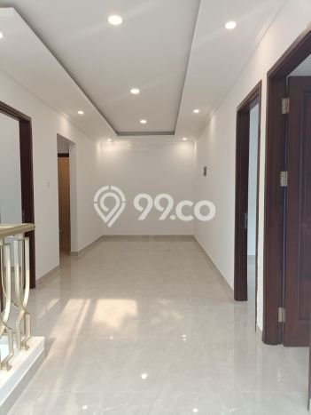 Rumah Brand New Semi Furnice di Discovery Conserva Rumah Brand New Semi Furnice di Discovery Conserva