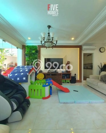 Rumah 4 Kamar Lokasi Nyaman di Bintaro, Tangerang Selatan Rumah 4 Kamar Lokasi Nyaman di Bintaro, Tangerang Selatan