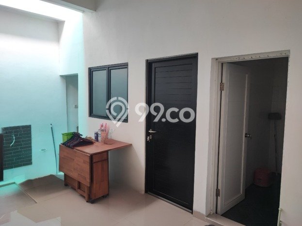 Jual Rumah Eksklusif 2 KT di BSD Griya Loka, Tangerang Jual Rumah Eksklusif 2 KT di BSD Griya Loka, Tangerang