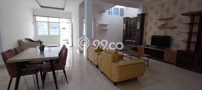 Rumah Luas Asri 3 KT Siap Huni di Graha Raya Tangerang Selatan Rumah Luas Asri 3 KT Siap Huni di Graha Raya Tangerang Selatan