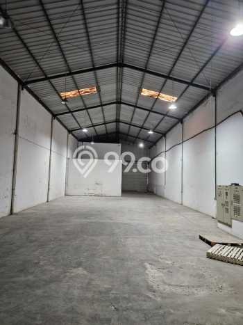 Unit Gudang Dijual di Balaraja Tangerang Luas Bangunan 484m2 Unit Gudang Dijual di Balaraja Tangerang Luas Bangunan 484m2
