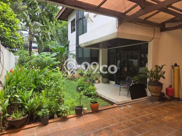 Dijual Rumah Luas Elegan Dengan View Cantik di Kuningan, Jakarta Selatan Dijual Rumah Luas Elegan Dengan View Cantik di Kuningan, Jakarta Selatan