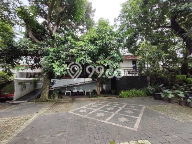 Dijual Rumah Premium dengan Fasilitas Sekitar Komplit di Kebayoran Baru, Jakarta Selatan Dijual Rumah Premium dengan Fasilitas Sekitar Komplit di Kebayoran Baru, Jakarta Selatan