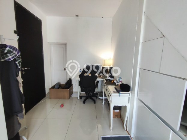 Ready to Use! Luxury House LT 290m2 Desain Modern di Pejaten Ready to Use! Luxury House LT 290m2 Desain Modern di Pejaten