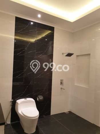 Rumah Luxury Modern Tanpa Renovasi di Gading Serpong Tangerang Rumah Luxury Modern Tanpa Renovasi di Gading Serpong Tangerang