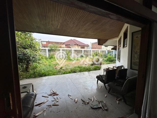 Jual Rumah Siap Huni di Kebon Jeruk Jakarta Barat Harga Rp 20 Juta LT 924m2 Jual Rumah Siap Huni di Kebon Jeruk Jakarta Barat Harga Rp 20 Juta LT 924m2