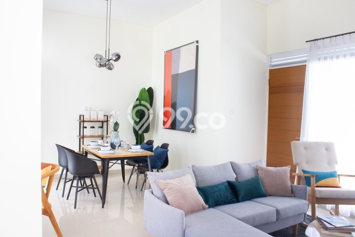 KESEMPATAN TERBAIK! Rumah Asri di Soekarno Hatta, LT 157m² LB 120m² KESEMPATAN TERBAIK! Rumah Asri di Soekarno Hatta, LT 157m² LB 120m²