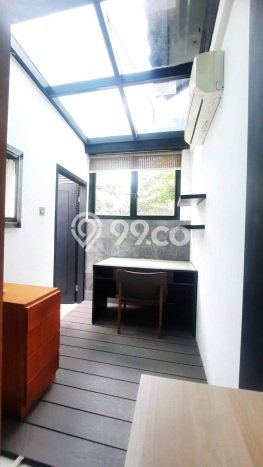 Rumah Elit Modern Tanpa Renovasi di Lebak Bulus Jakarta Selatan Rumah Elit Modern Tanpa Renovasi di Lebak Bulus Jakarta Selatan