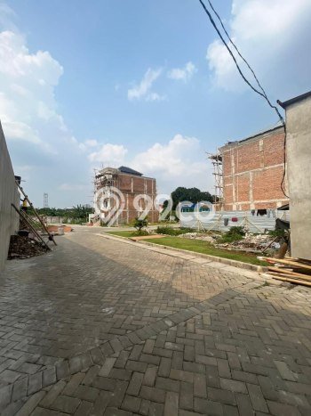 Dijual Rumah Strategis Bagus Punya 3 KT di Jagakarsa Jakarta Selatan SHM Dijual Rumah Strategis Bagus Punya 3 KT di Jagakarsa Jakarta Selatan SHM
