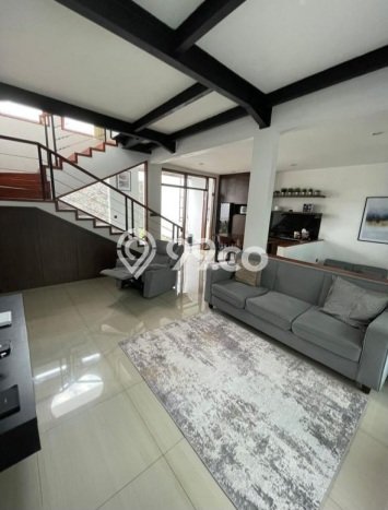 Jual Rumah Luas Elegan Dengan View Eksklusif di Setra Duta, Bandung Jual Rumah Luas Elegan Dengan View Eksklusif di Setra Duta, Bandung