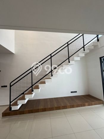 For Sale Rumah 3 Kamar Lokasi Ideal Bagus dan Strategis di Arcamanik For Sale Rumah 3 Kamar Lokasi Ideal Bagus dan Strategis di Arcamanik