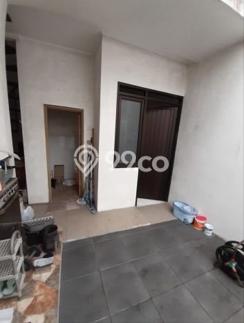 Dijual Hunian Rumah Terawat 5 Kamar di Ciwaruga, Bandung Dijual Hunian Rumah Terawat 5 Kamar di Ciwaruga, Bandung