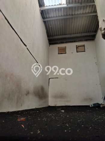 Unit Gudang Dijual di Jakarta Barat LT 136m2 & LB 136m2 Unit Gudang Dijual di Jakarta Barat LT 136m2 & LB 136m2