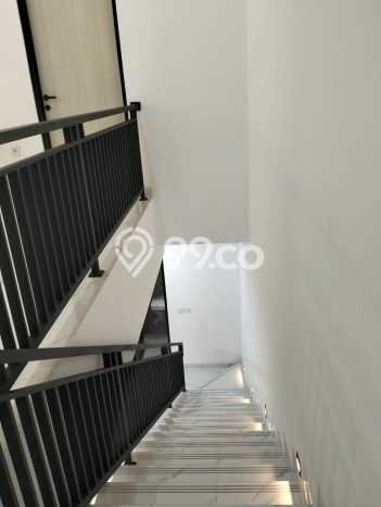 Ready to Use! Premium House LT 96m2 Desain Elegan di Kalideres Ready to Use! Premium House LT 96m2 Desain Elegan di Kalideres