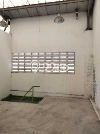 Unit Gudang Dijual di Jakarta Barat LT 136m2 & LB 136m2 Unit Gudang Dijual di Jakarta Barat LT 136m2 & LB 136m2