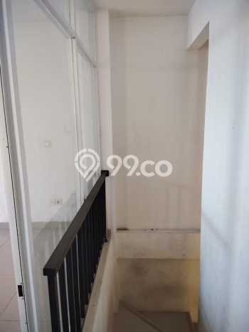 Unit Gudang Dijual di Jakarta Barat LT 136m2 & LB 136m2 Unit Gudang Dijual di Jakarta Barat LT 136m2 & LB 136m2