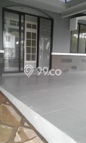Rumah Elit LB 320m2 Siap Pakai Desain Elegan di Legenda Wisata, Jakarta Timur Rumah Elit LB 320m2 Siap Pakai Desain Elegan di Legenda Wisata, Jakarta Timur