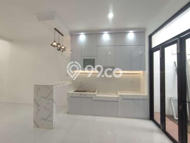Rumah Minimalis 3 Kamar LT 132m2 di Legenda Wisata Rumah Minimalis 3 Kamar LT 132m2 di Legenda Wisata