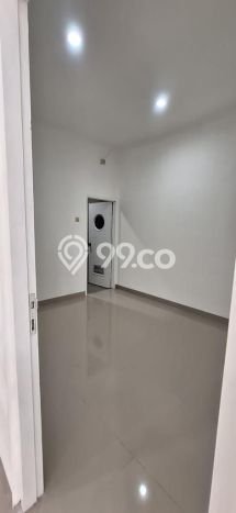 Dijual Hunian Rumah Nyaman 4 Kamar di Kota Wisata, Jakarta Timur Dijual Hunian Rumah Nyaman 4 Kamar di Kota Wisata, Jakarta Timur