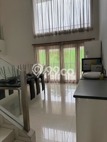 Hunian Strategis 5 KT LB 500m2 Kondisi Bagus di Kota Wisata Hunian Strategis 5 KT LB 500m2 Kondisi Bagus di Kota Wisata