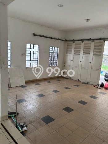 Dijual Rumah Mewah Elegan Dengan View Cantik di Legenda Wisata, Bogor Dijual Rumah Mewah Elegan Dengan View Cantik di Legenda Wisata, Bogor
